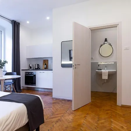 Amazing In The Center + Wifi Apartment