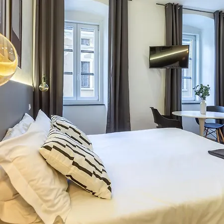 Amazing In The Center + Wifi Lägenhet Trieste